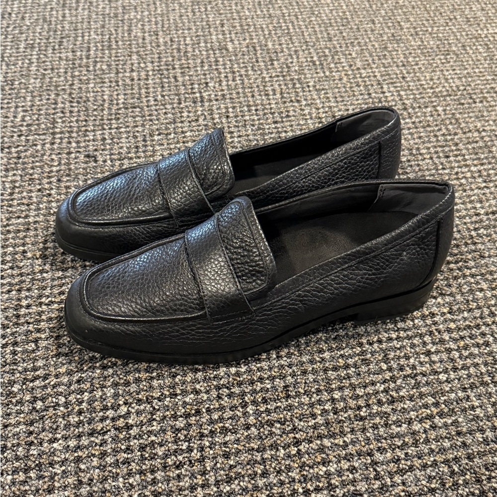 Ladies Vionic Slip-On Loafers - Picture 3 of 6